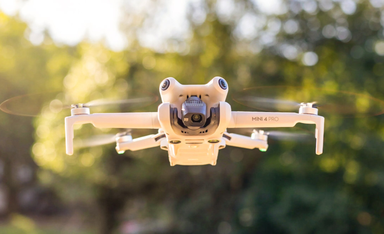 drone-fabrika-dji-mini-4-pro