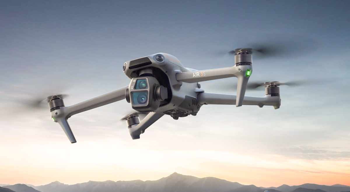 drone-fabrika-dji-air-3s