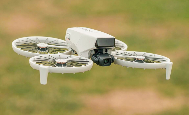 drone-fabrika-dji-flip1