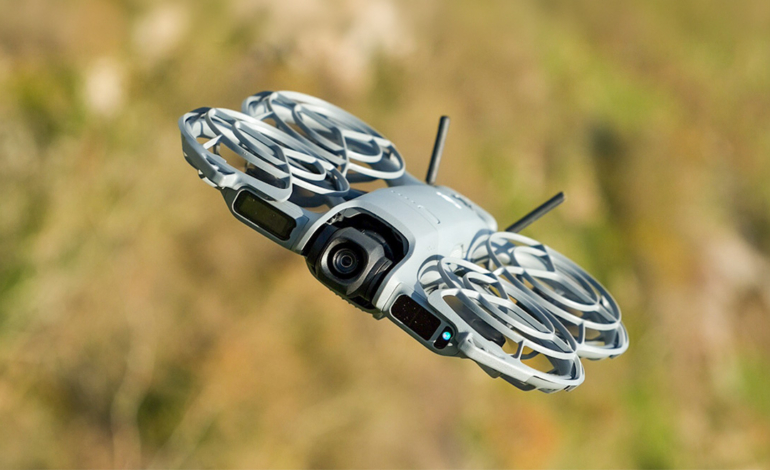 drone-fabrika-dji-neo2